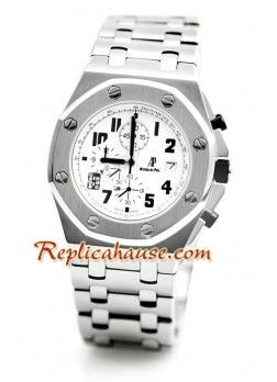 Audemars Piguet Royal Oak Swiss Quartz Wristwatch in Steel Strap ADPGT34