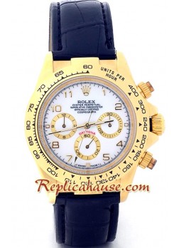 Rolex Daytona 18K Gold Wristwatch with Leather Strap ROLX220