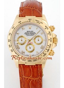 Rolex Daytona 18K Gold Wristwatch with Leather Strap ROLX206